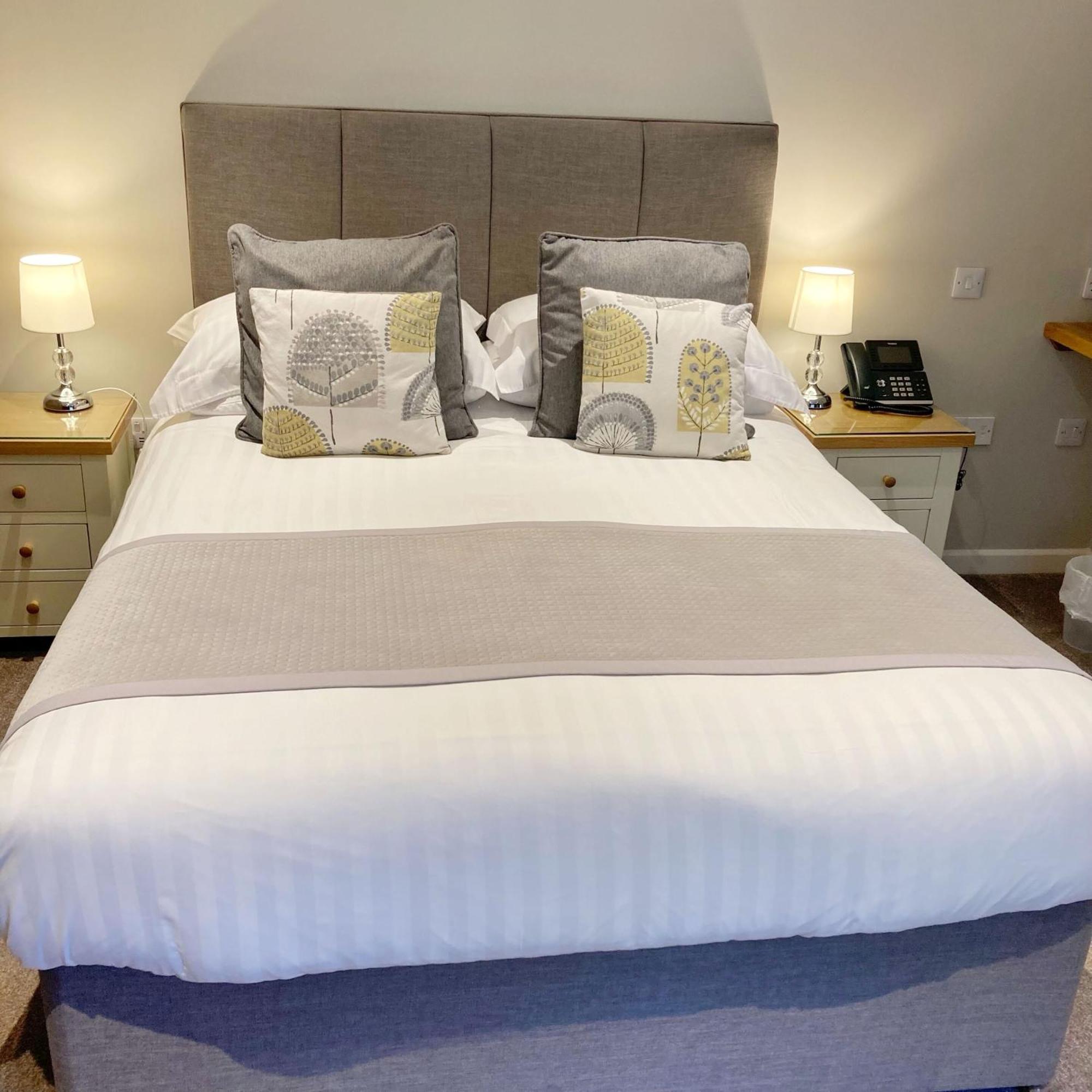 The Britannia Inn & Waves Restaurant St Austell Phòng bức ảnh
